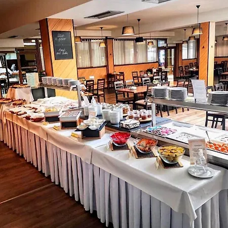 107 Tatralandia Village